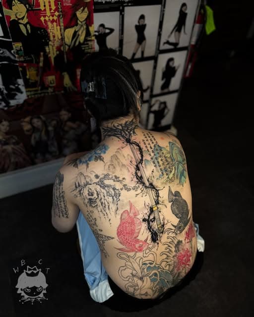 via instagram.com/wedbecutetattooed